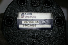 Load image into Gallery viewer, Case 87024698 Hydraulic Pump Fits Case 435 Excavator EFI299554 New Sauer Danfoss