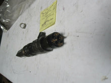 Load image into Gallery viewer, Bosch Injector 0445120004 For Renault DCI 00-01 USED Core