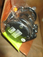 Load image into Gallery viewer, Trumark 57338 Air Conditioning Compressor
