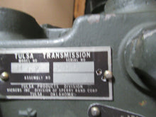 Load image into Gallery viewer, Dana Corp 002189 Mechanical Transmission New Tulsa M62 2520-00-347-4520