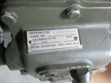 Load image into Gallery viewer, Dana Corp 002189 Mechanical Transmission New Tulsa M62 2520-00-347-4520
