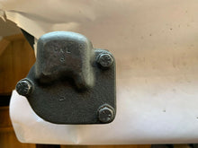 Load image into Gallery viewer, Equipment Oil Pump Cat Cummins Stamped CAL-8, Gear Pump, Steering Pump