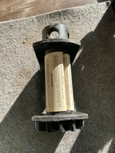 Load image into Gallery viewer, 26-0700 Winch Notched Slider New