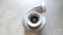 Load image into Gallery viewer, Detroit Diesel MTU 8927026 Garrett Used