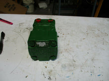 Load image into Gallery viewer, New White Hydraulic Motor RS12010100 For John Deere