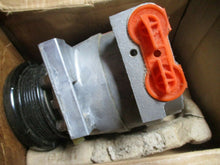 Load image into Gallery viewer, AC Delco 01135313 Air Conditioning Compressor New