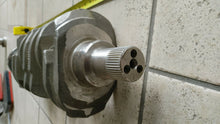 Load image into Gallery viewer, Crankshaft 2784 165 New 5v0509