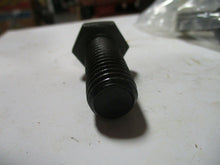 Load image into Gallery viewer, CAT 6V1999 Nut Bolt 25 in each box New