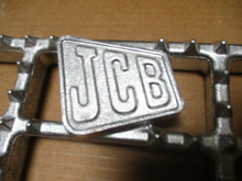 Load image into Gallery viewer, JCB 331/22800 Aluminum Step New