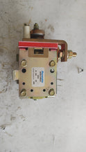 Load image into Gallery viewer, 0389705 - Cat Lift Truck - Contactor Assy
