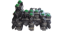 Load image into Gallery viewer, Walvoil SD6/3, P0642968, 112300111 Hydraulic Directional Control Valve