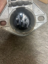 Load image into Gallery viewer, Midland Brake BE23703 Recptacle 7 way
