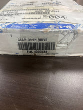 Load image into Gallery viewer, Eaton Fuller 4300238 Gear, Drive
