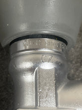 Load image into Gallery viewer, VTI K44-42 Gas cylinder
