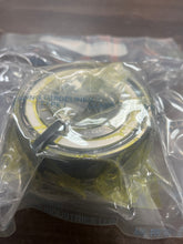 Load image into Gallery viewer, SKF 406-040-430-105 Bearing for Bell Helicopter 7207D4B
