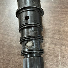 Load image into Gallery viewer, Cummins 3047966 REMAN INJECTOR
