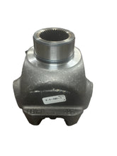 Load image into Gallery viewer, Spicer 6-4-7031-1 End Yoke, 1710 Series 1/2 Round
