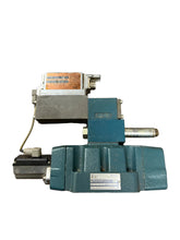 Load image into Gallery viewer, Bosch 0811404607 Used Hydraulic Control Servo Valve 0811404332
