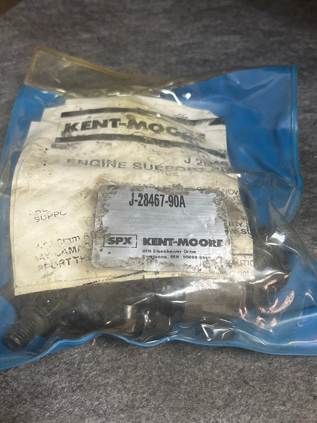 Kent-Moore J-28467-90A Engine Support Fixture Adapter Set
