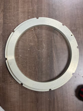 Load image into Gallery viewer, USATAC 11629178 Retainer Plate 2520-01-109-4327
