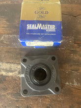 Load image into Gallery viewer, Sealmaster SF-19 Pillow Block Bearing, 1-3/16&quot;
