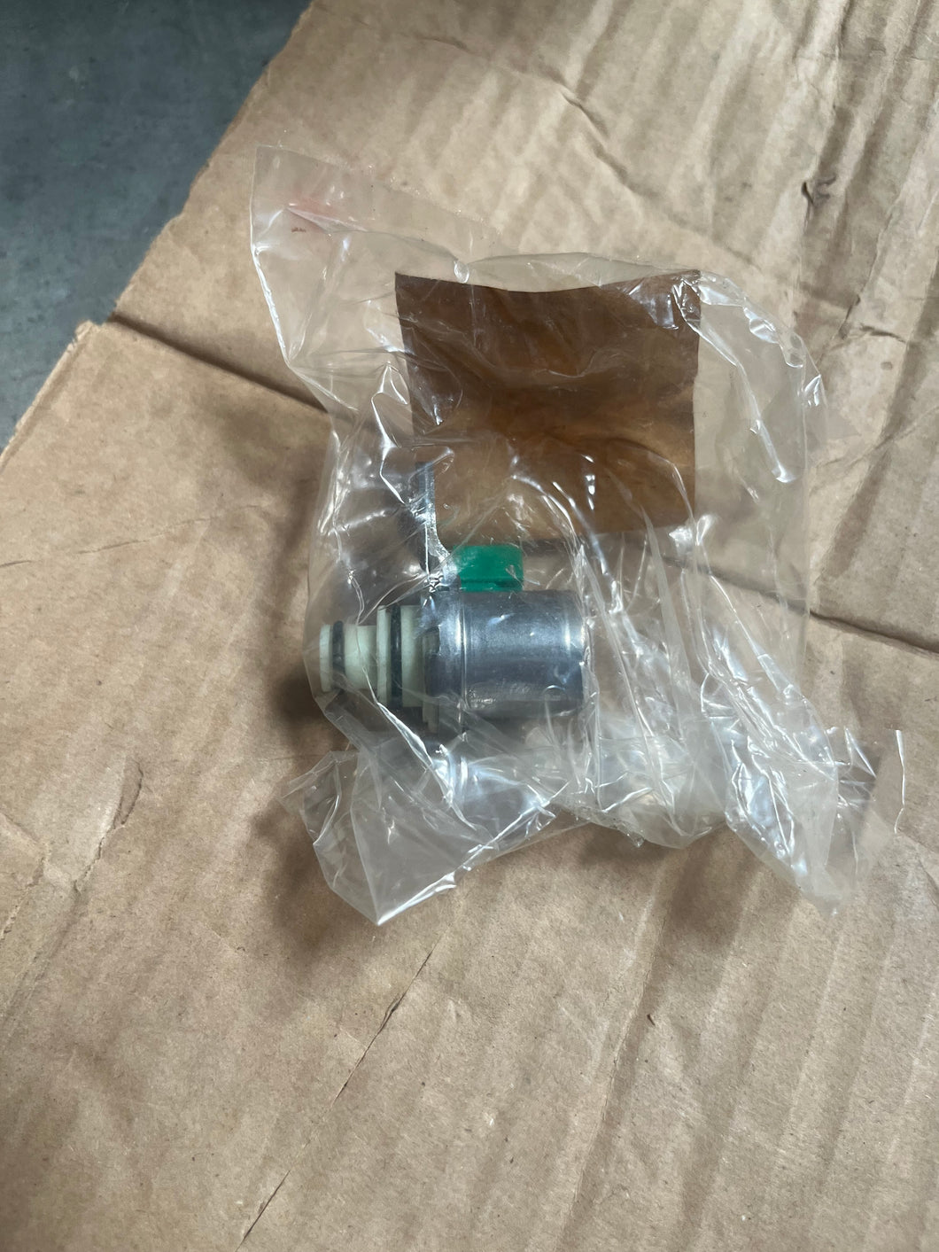 FORD XS4Z-7H148-AA Automatic Transmission Shift Solenoid