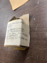 Load image into Gallery viewer, SPS Tech GB510CP5-12 Screw 5305-01-119-3636
