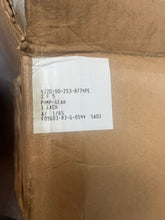 Load image into Gallery viewer, Roper F Series Gear Pump 2F5
