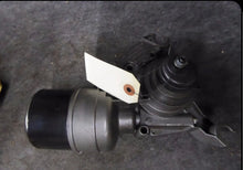 Load image into Gallery viewer, Arrow 76-2350 Windshield Wiper Motor
