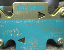 Load image into Gallery viewer, Vickers DG4V-3-0A-M-FPA5WL-H7-60-EN416 Pilot Valve
