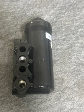 Load image into Gallery viewer, Knorr-Bremse 1189714 Air Governor Valve K091797
