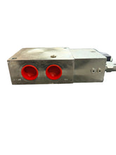 Load image into Gallery viewer, Integrated Hydraulics 2FPHX11118-01E Hydraulic Valve
