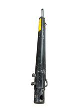 Load image into Gallery viewer, Navistar International 1672208C91 CYLINDER, LIFT MASTER CAB
