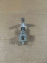 Load image into Gallery viewer, Noshok 402-MFAC Needle Valve
