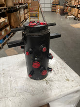 Load image into Gallery viewer, JLG 1001106975 COUPLING, ROTARY OIL 9 PORT
