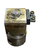Load image into Gallery viewer, Parker Hannifin 04F20C3118A1FOK80 Solenoid Valve 24VDC 1/4 NPT
