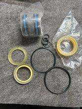 Load image into Gallery viewer, Case 1543258C1 Seal Kit
