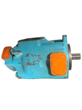 Load image into Gallery viewer, Samek Vickers 4520VQ42A11S-115DC20L Vane Pump
