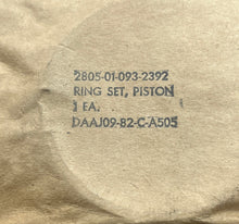 Load image into Gallery viewer, Cecom 13222E6723 Ring Set Piston 2805-01-093-2392
