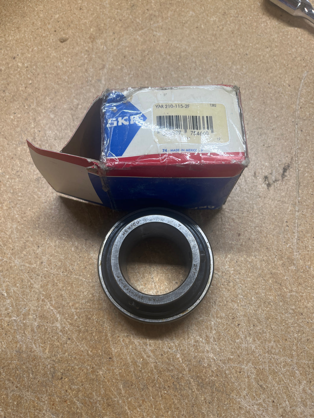 SKF YAR210-115-2F Insert bearing