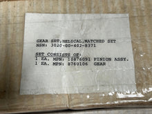 Load image into Gallery viewer, USATAC 10876094 Gear Set, Helical, Matched 3020-00-402-8371
