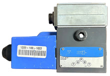 Load image into Gallery viewer, VICKERS DG4SLW-012A-H-60-S471 PILOT VALVE
