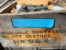 Load image into Gallery viewer, Clark Equipment 226864 Transmission Valve 2520-00-760-3143
