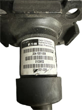 Load image into Gallery viewer, Eaton Char-Lynn 204-1001-006 Steering Column
