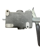 Load image into Gallery viewer, Metro D10T3H13 Directional Control Valve 4820-01-100-3484
