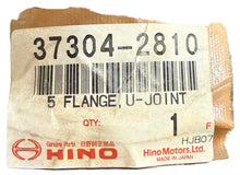 Load image into Gallery viewer, Hino 37304-2810 Flange, U-Joint
