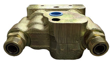 Load image into Gallery viewer, Case 275182A2 Coupling, Push-Pull
