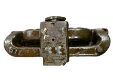 Load image into Gallery viewer, Continental F400E416 Manifold, 2805-00-678-6466
