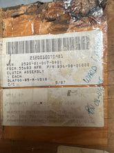 Load image into Gallery viewer, Wheeler Bros 836-08-01888 Clutch Assembly 2520-01-007-0981
