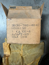 Load image into Gallery viewer, Moline Mfg. 35A77 10 Housing 3930-00-780-4042
